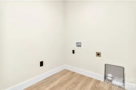 221 Coopers Drive Hendersonville NC 28739