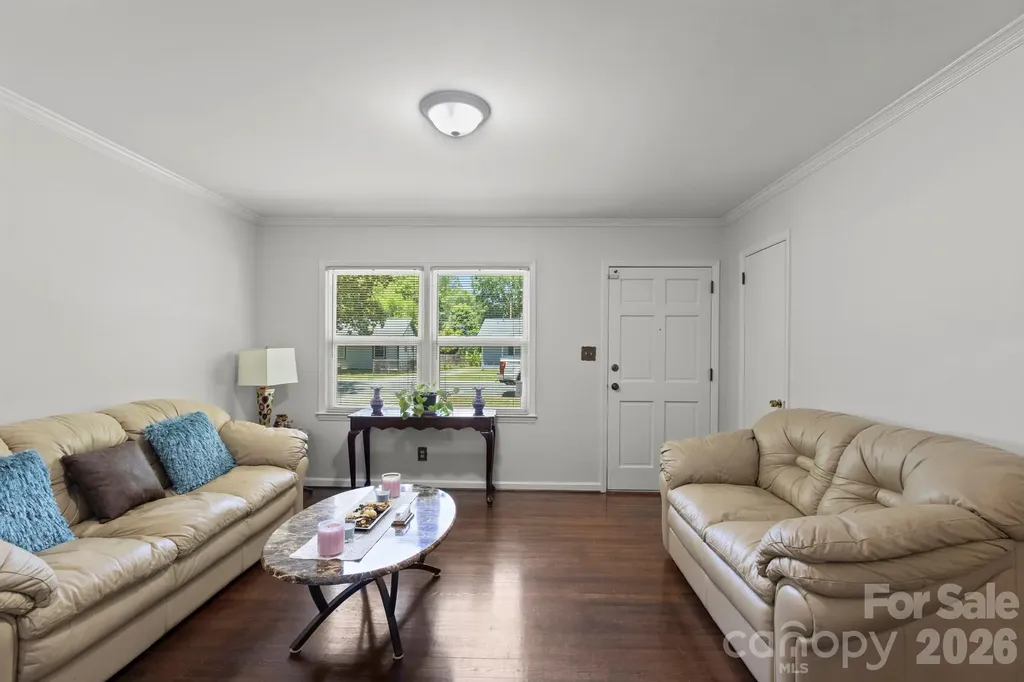 3326 Dunaire Drive Charlotte NC 28205
