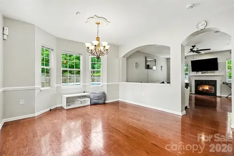 1003 Jordans Pond Lane Charlotte NC 28214