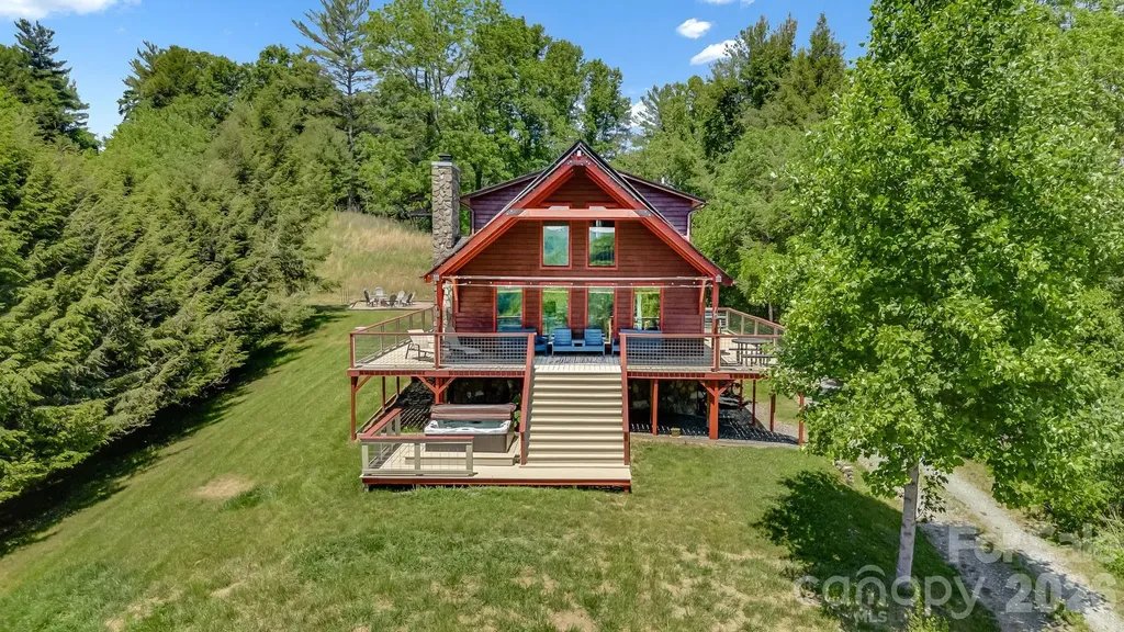 Marshall NC, 694 Boulder Road