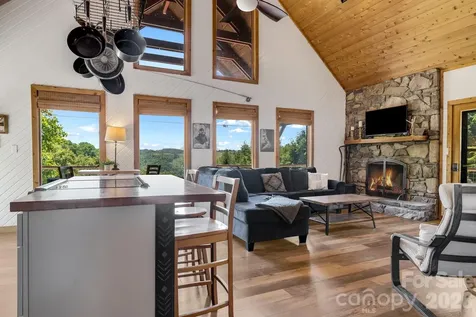 694 Boulder Road Marshall NC 28753
