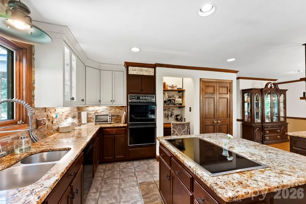 304 Eagles Walk Gastonia NC 28056