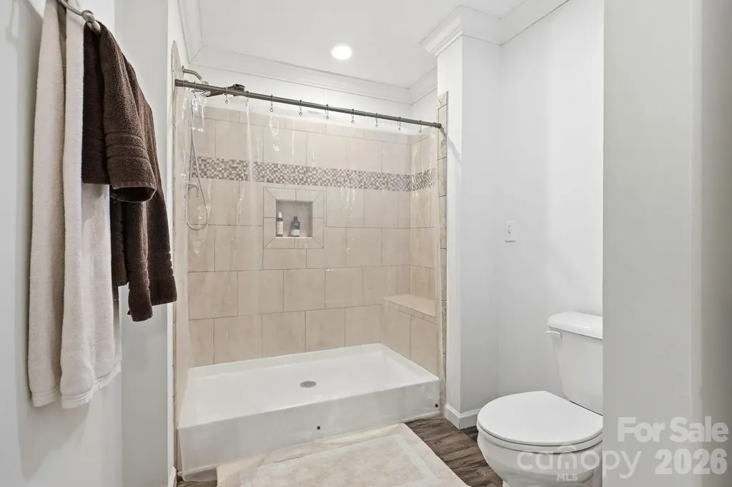 253 Brooklyn Lane Asheville NC 28803