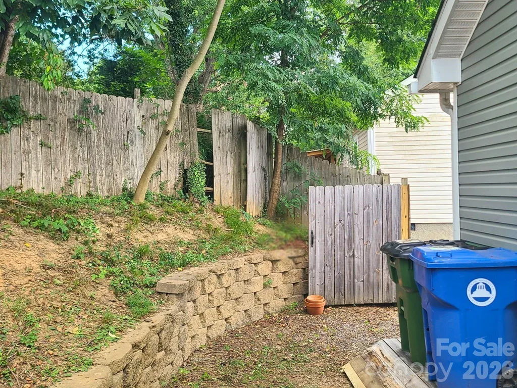 253 Brooklyn Lane Asheville NC 28803