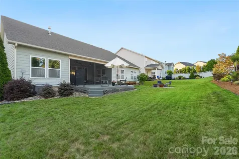 5038 Stonehill Lane Matthews NC 28104