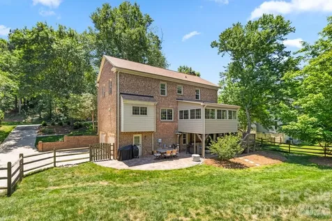 7814 Bradenton Drive Charlotte NC 28210