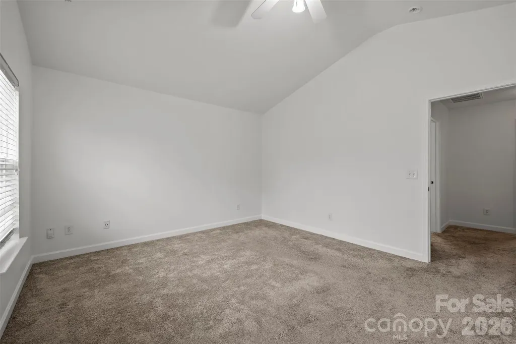 6618 Wicked Oak Lane Charlotte NC 28216