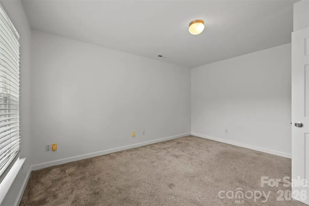 6618 Wicked Oak Lane Charlotte NC 28216