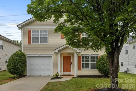 6618 Wicked Oak Lane Charlotte NC 28216