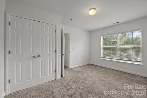 6618 Wicked Oak Lane Charlotte NC 28216