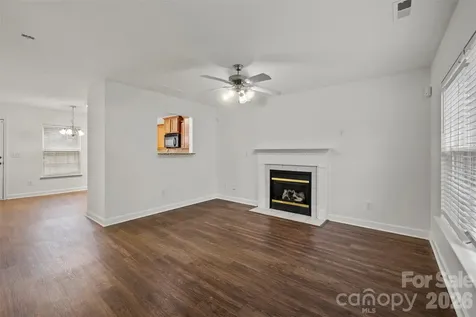 6618 Wicked Oak Lane Charlotte NC 28216