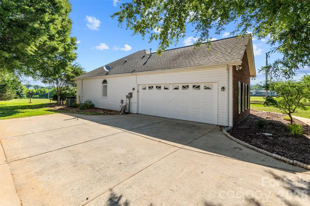 1611 Bradley Drive Monroe NC 28112