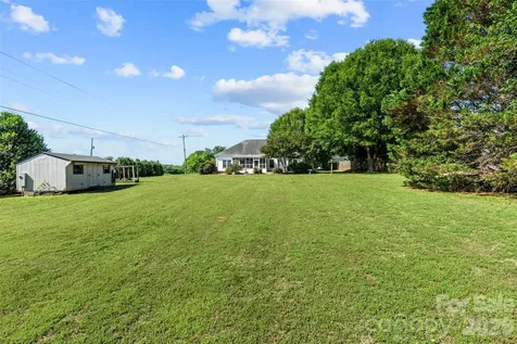 1611 Bradley Drive Monroe NC 28112