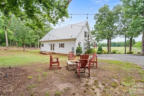 1744 Lowe Drive Catawba NC 28609