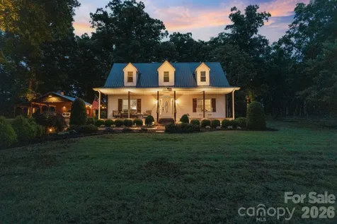 1744 Lowe Drive Catawba NC 28609