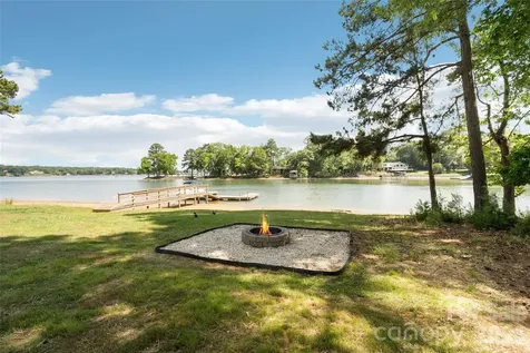 3911 Sandy Point Drive York SC 29745