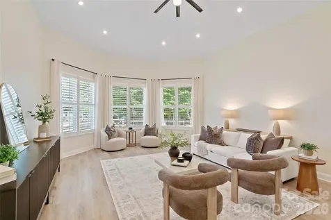 3911 Sandy Point Drive York SC 29745