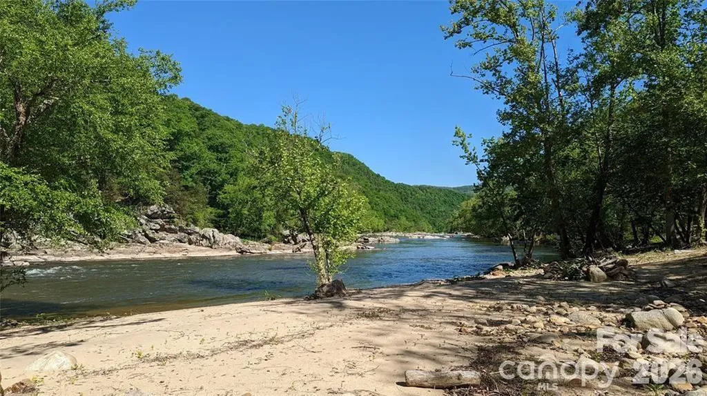 512 Wild River Run Marshall NC 28753