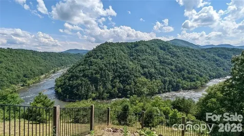 512 Wild River Run Marshall NC 28753