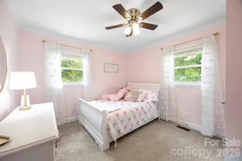 2109 Hollandale Drive Gastonia NC 28054