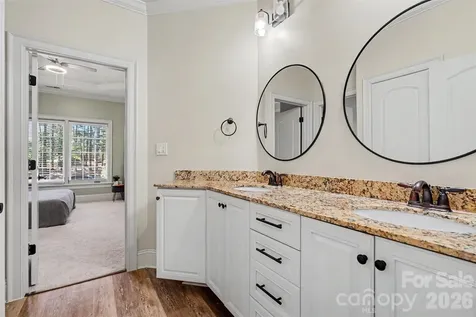 5129 Watermead Lane Belmont NC 28012