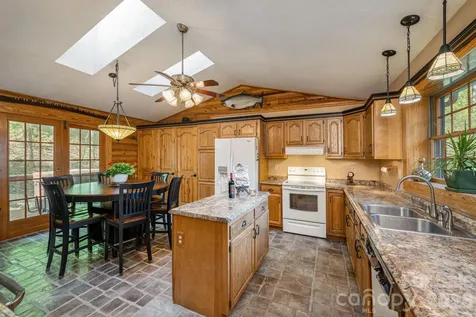 1126 Kilpatrick Road Hendersonville NC 28739