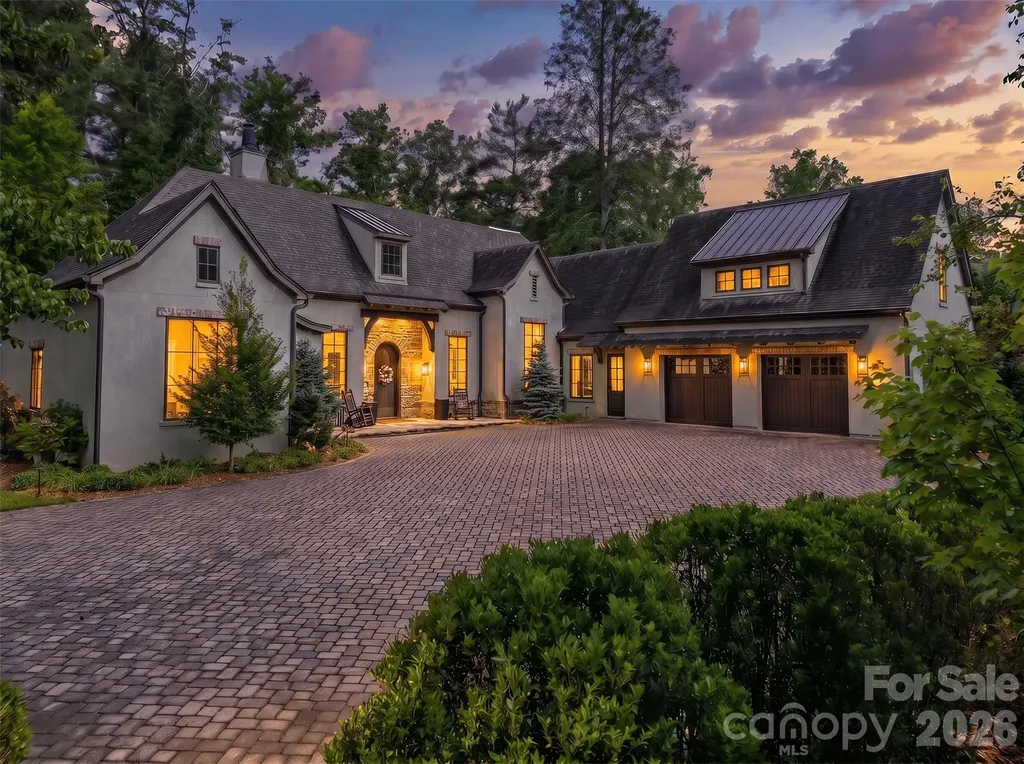 11 Beadle Lane Asheville NC 28803