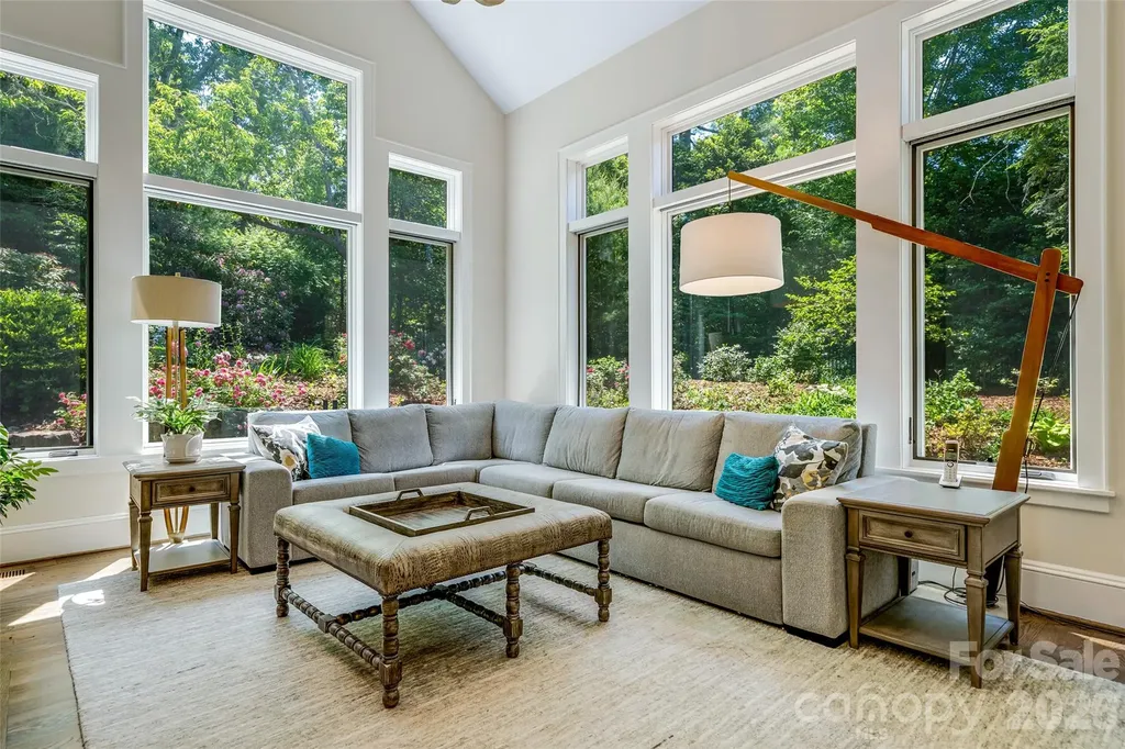 11 Beadle Lane Asheville NC 28803