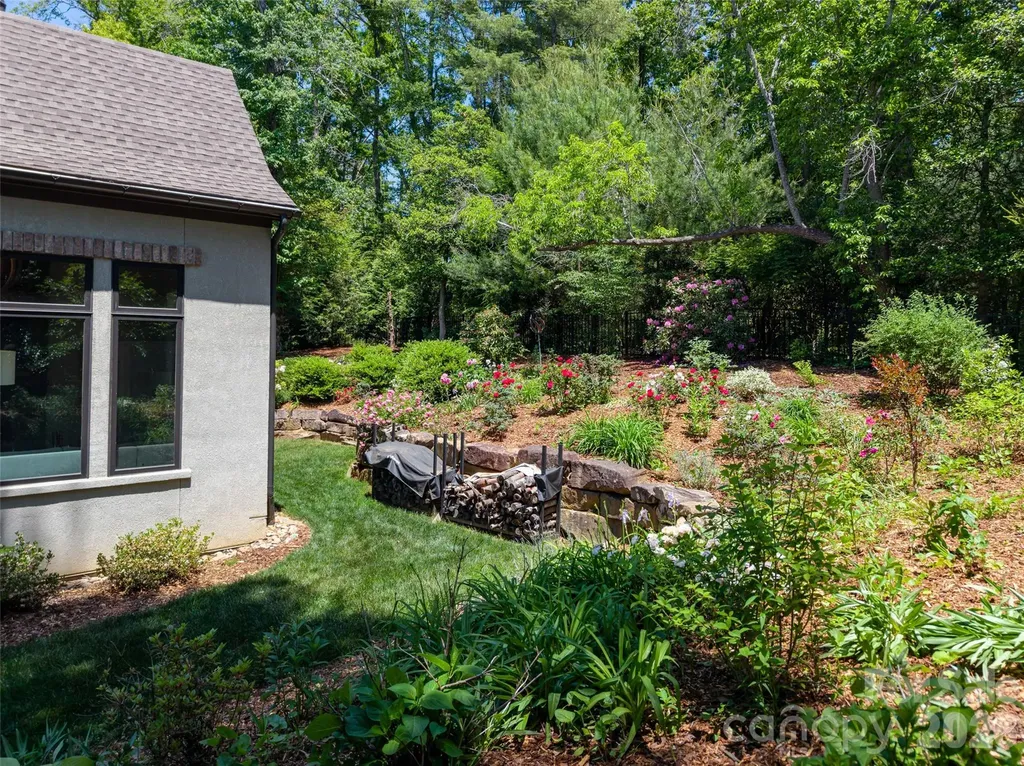 11 Beadle Lane Asheville NC 28803