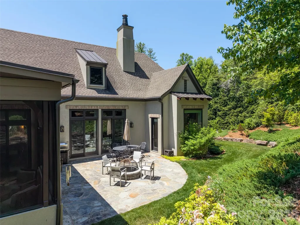 11 Beadle Lane Asheville NC 28803