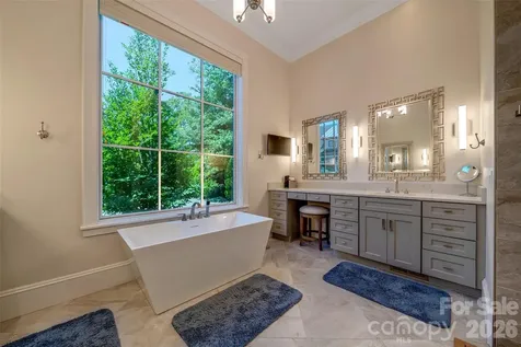 11 Beadle Lane Asheville NC 28803
