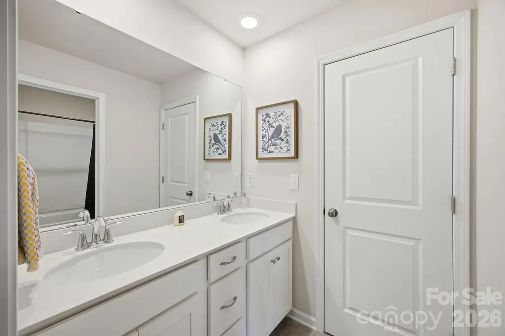 5688 Newton Way Maiden NC 28650