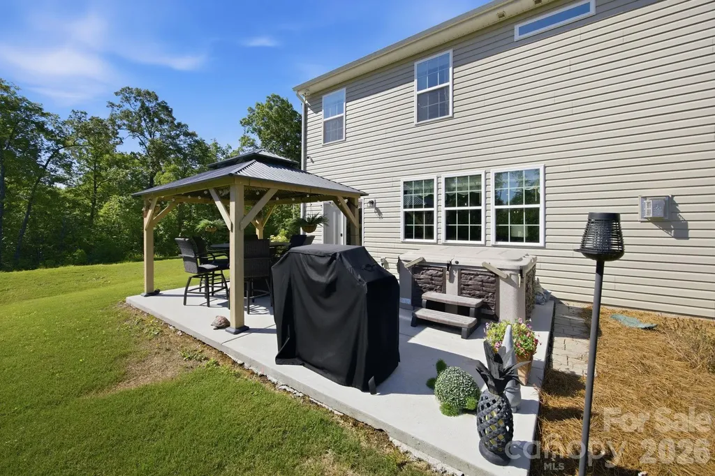 5688 Newton Way Maiden NC 28650