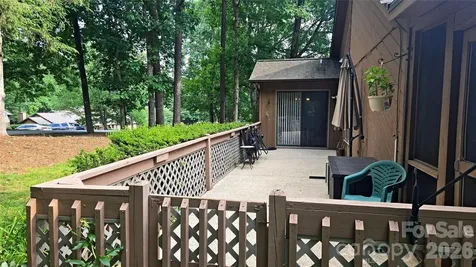1788 12th Street NE Hickory NC 28601