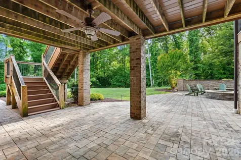 8050 Windswept Drive Belews Creek NC 27009