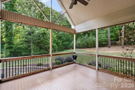 8050 Windswept Drive Belews Creek NC 27009