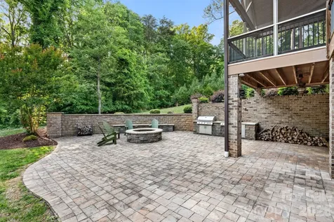 8050 Windswept Drive Belews Creek NC 27009