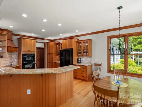 1278 Breckenridge Road Waynesville NC 28785