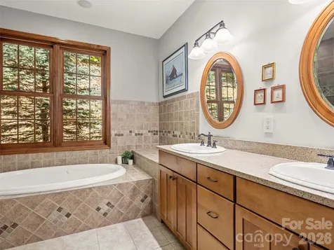 1278 Breckenridge Road Waynesville NC 28785