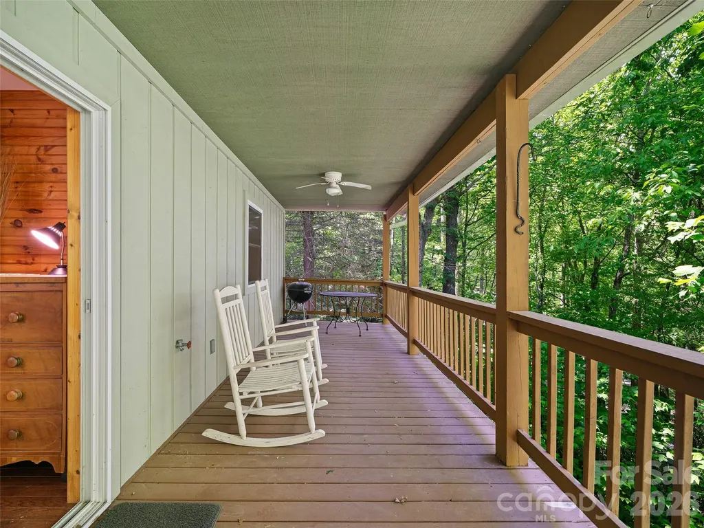 142 Wildflower Road Spruce Pine NC 28777