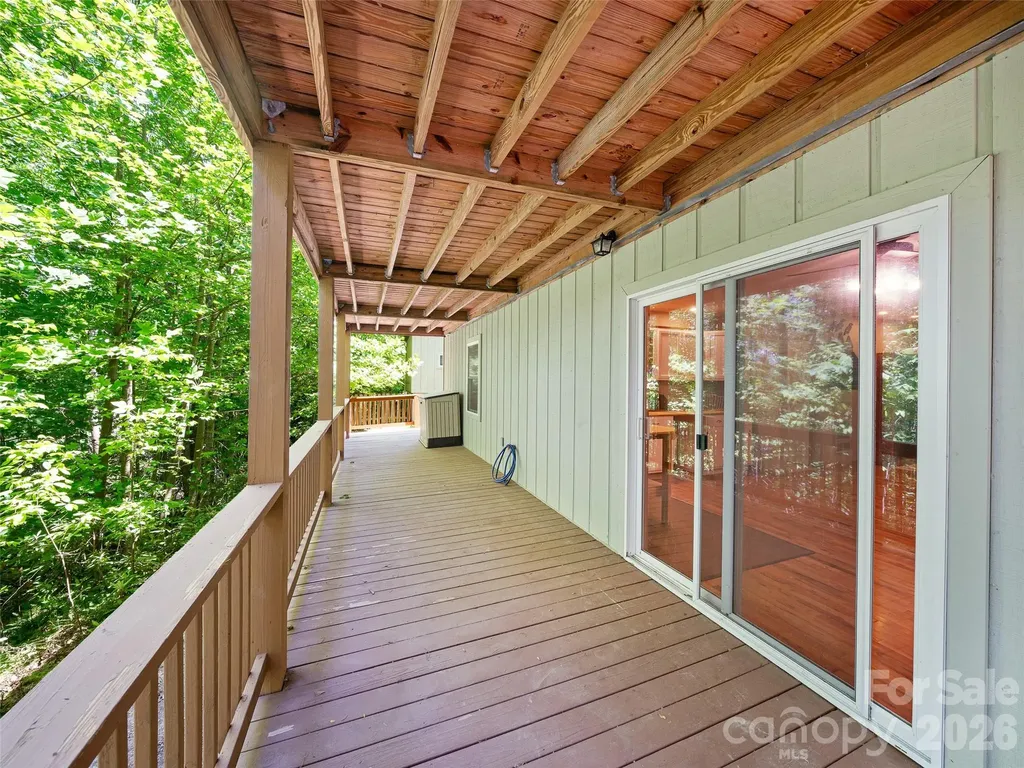 142 Wildflower Road Spruce Pine NC 28777