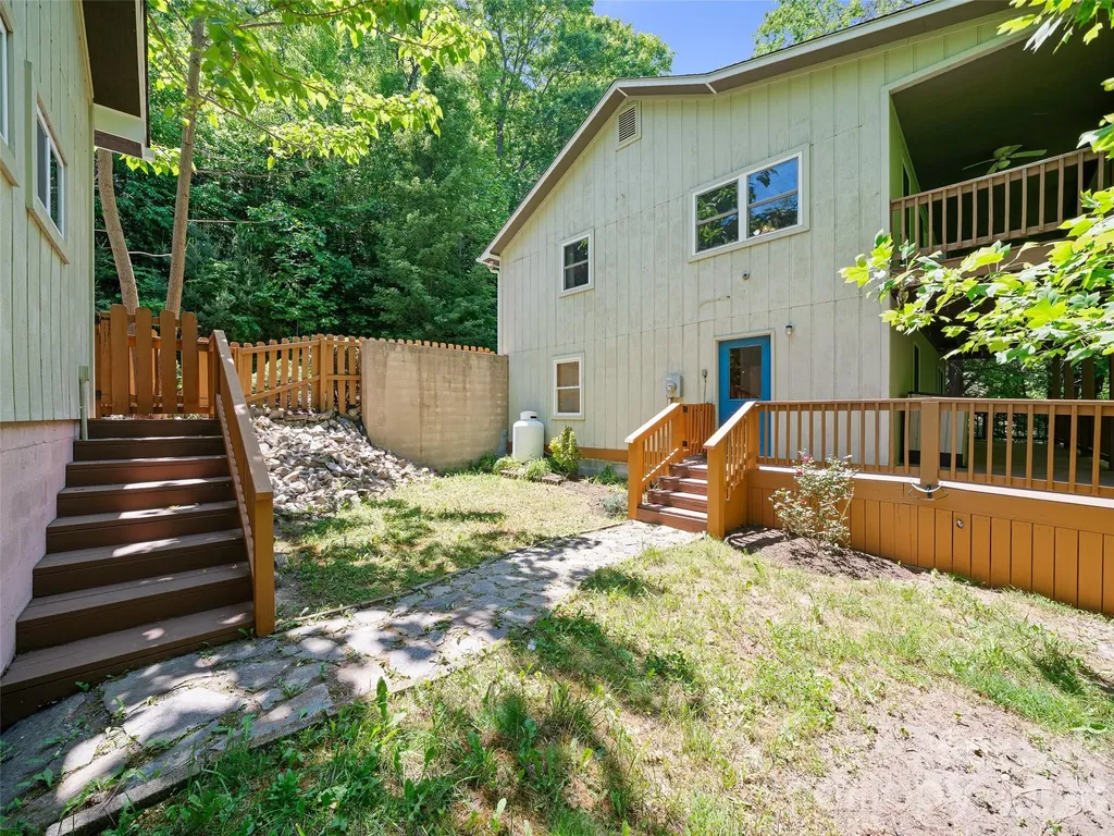 142 Wildflower Road Spruce Pine NC 28777
