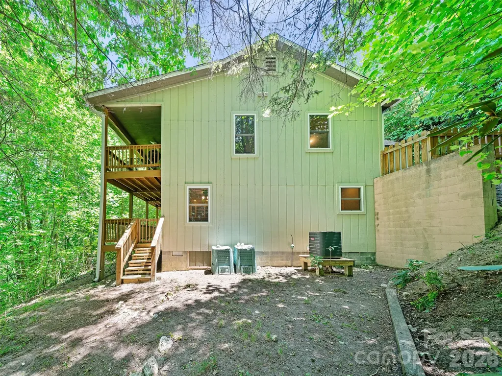 142 Wildflower Road Spruce Pine NC 28777