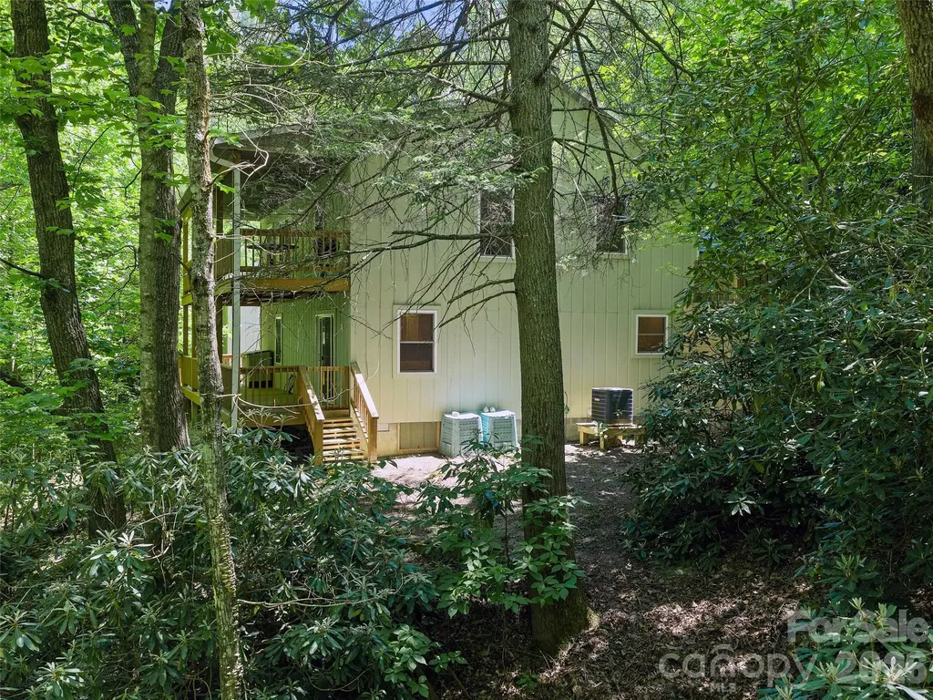 142 Wildflower Road Spruce Pine NC 28777
