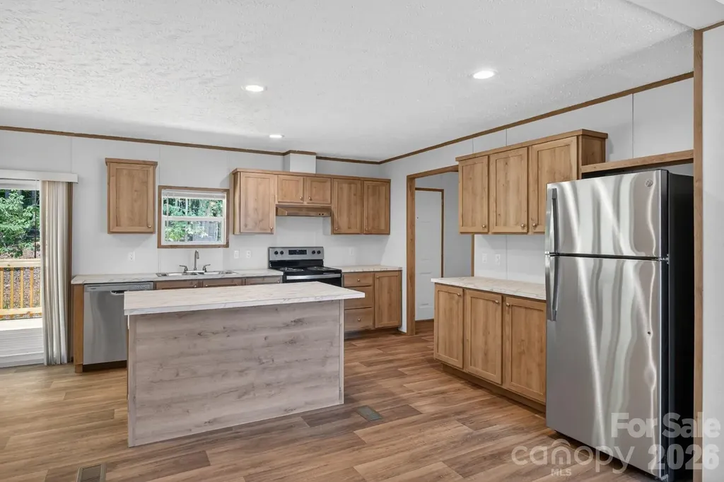 245 Harvick Lane Lexington NC 27292