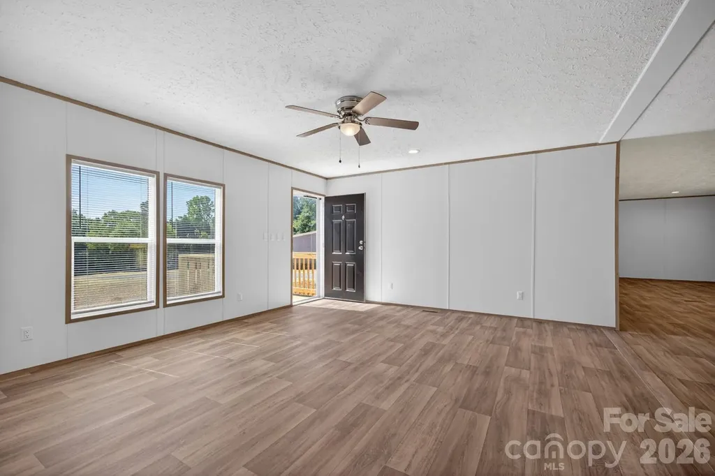 245 Harvick Lane Lexington NC 27292