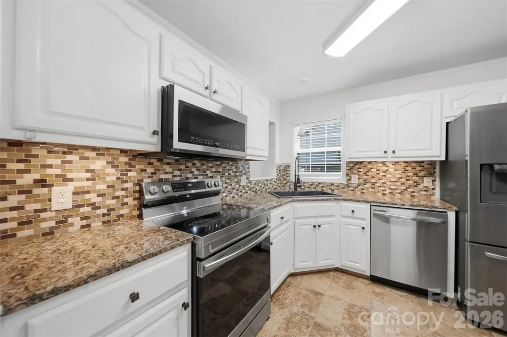 107 Cliffwood Drive Hudson NC 28638