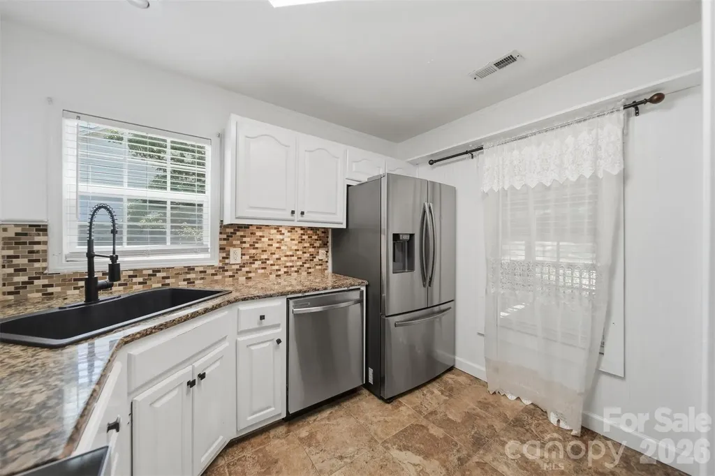 107 Cliffwood Drive Hudson NC 28638
