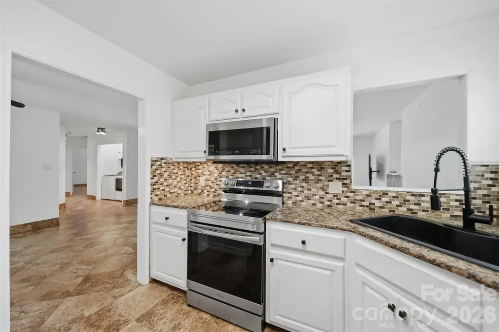 107 Cliffwood Drive Hudson NC 28638