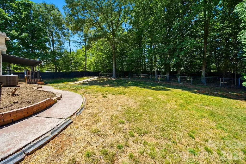 107 Cliffwood Drive Hudson NC 28638